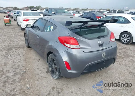 2017 Hyundai Veloster z USA, uszkodzony, nr VIN KMHTC6AD2HU315309
